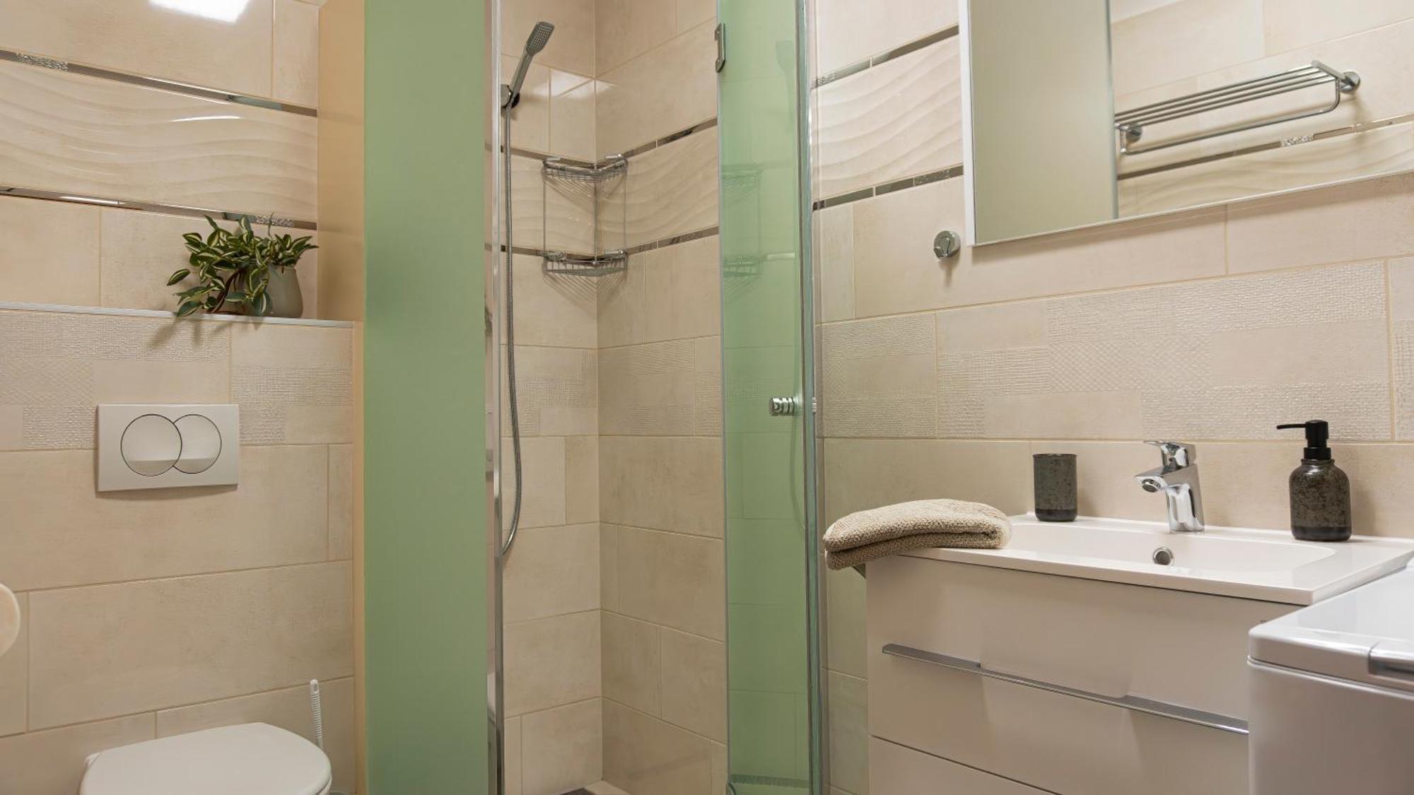 Thermal Irisz Apartman Kiskunhalas Extérieur photo
